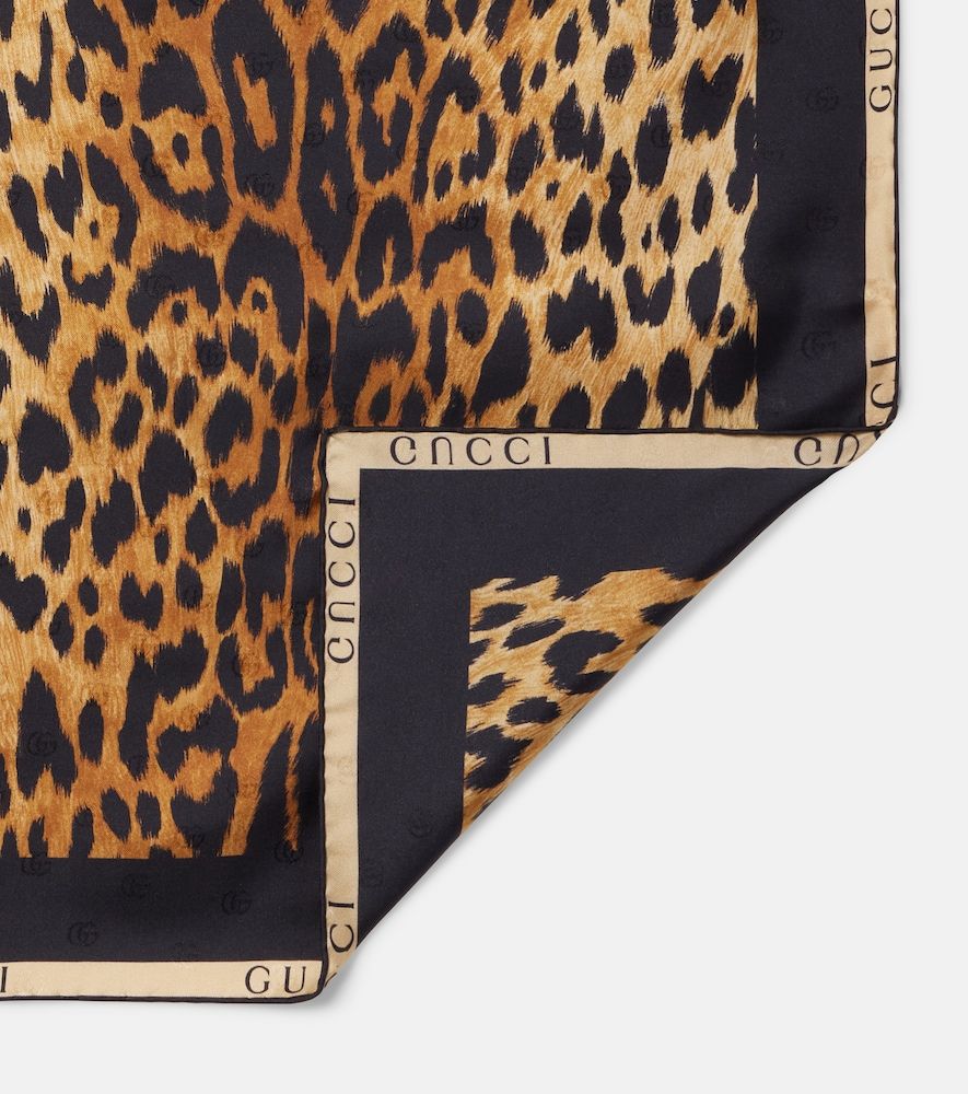 Leopard-print silk twill scarf - Gucci - Modalova