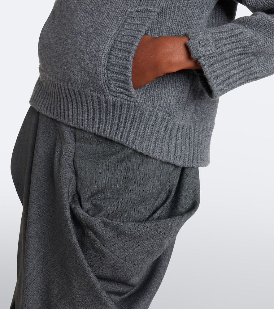 Asymmetric virgin wool sweater - Victoria Beckham - Modalova
