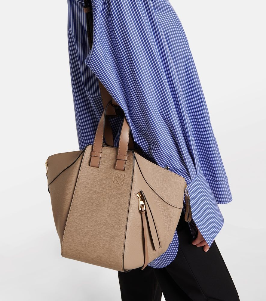 Bolso al hombro Hammock Small de piel - Loewe - Modalova