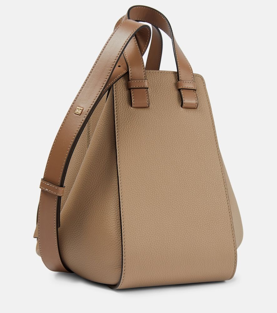 Bolso al hombro Hammock Small de piel - Loewe - Modalova