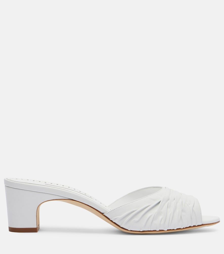 Pantoletten Piruabar 50 aus Leder - Manolo Blahnik - Modalova