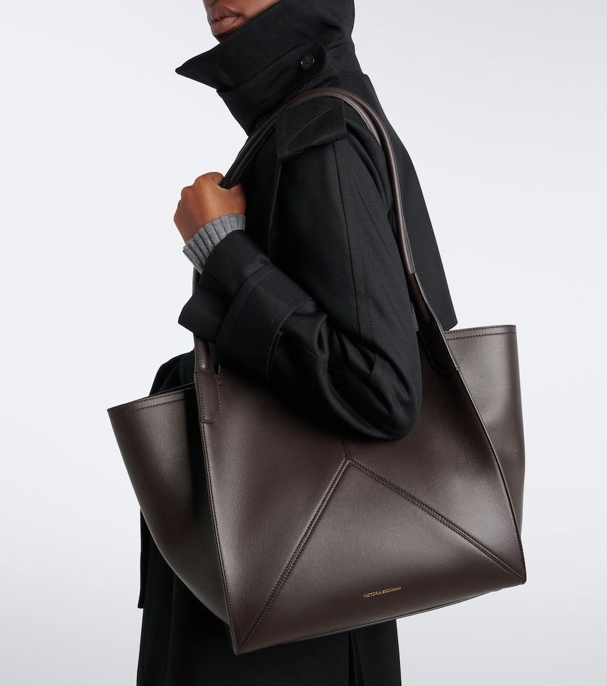 Victoria Medium leather tote bag - Victoria Beckham - Modalova
