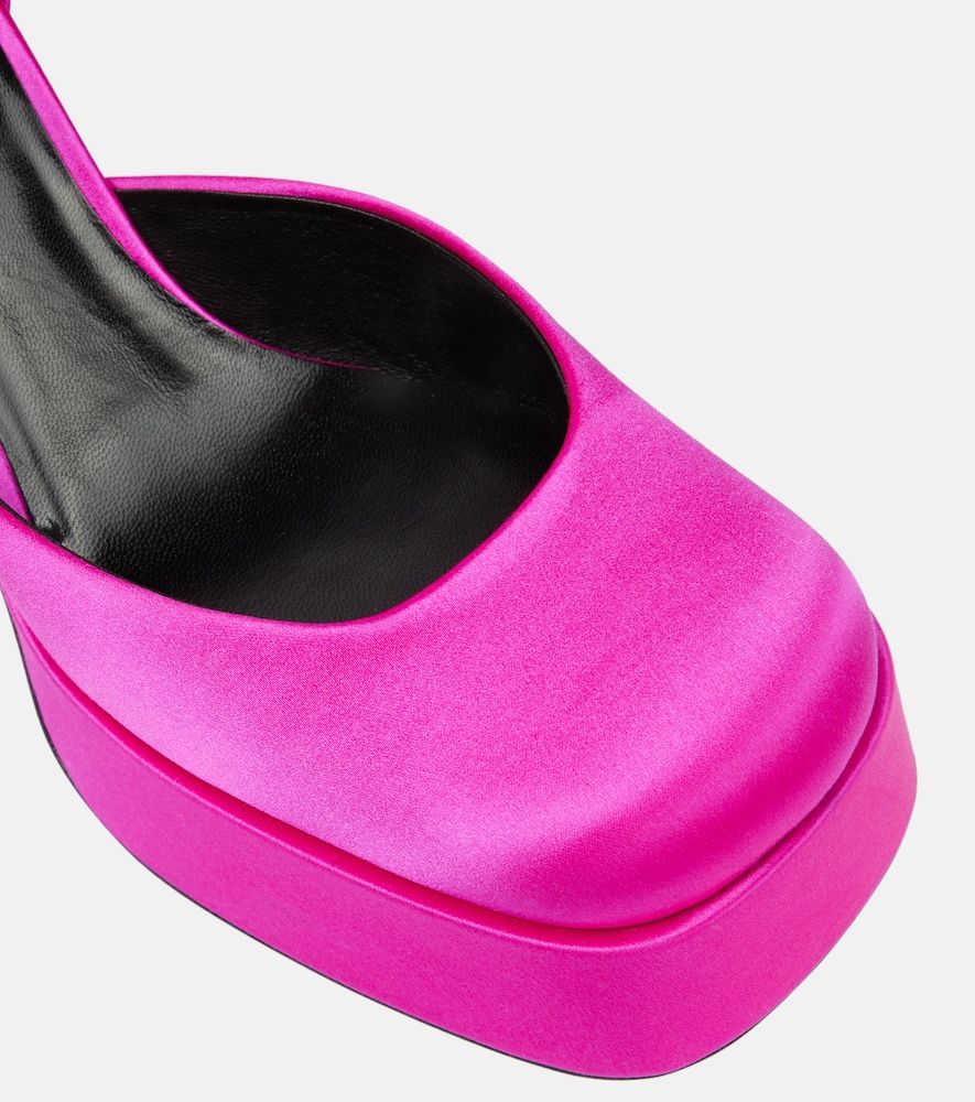 Pumps con plateau Medusa Aevitas in raso - Versace - Modalova
