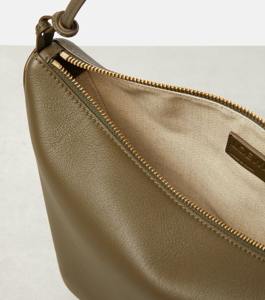 Bolso al hombro Hammock Mini de piel - Loewe - Modalova