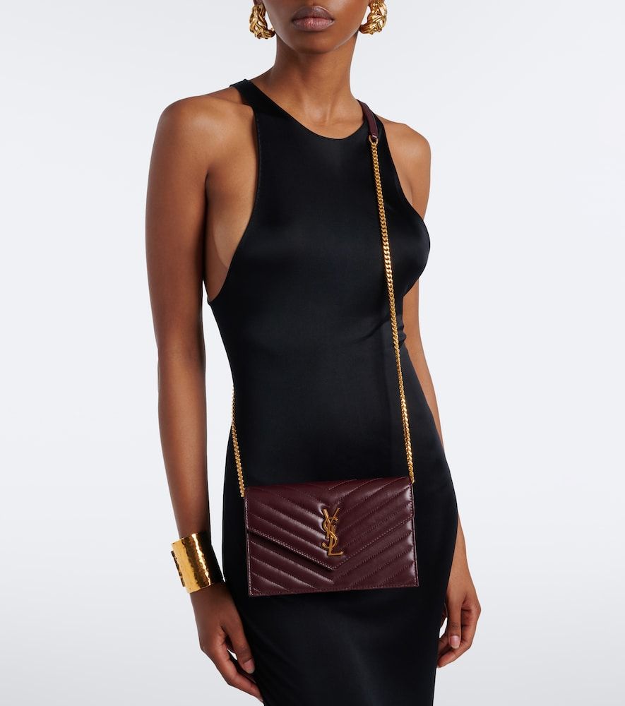 Cartera con cadena Cassandre Envelope de piel - Saint Laurent - Modalova