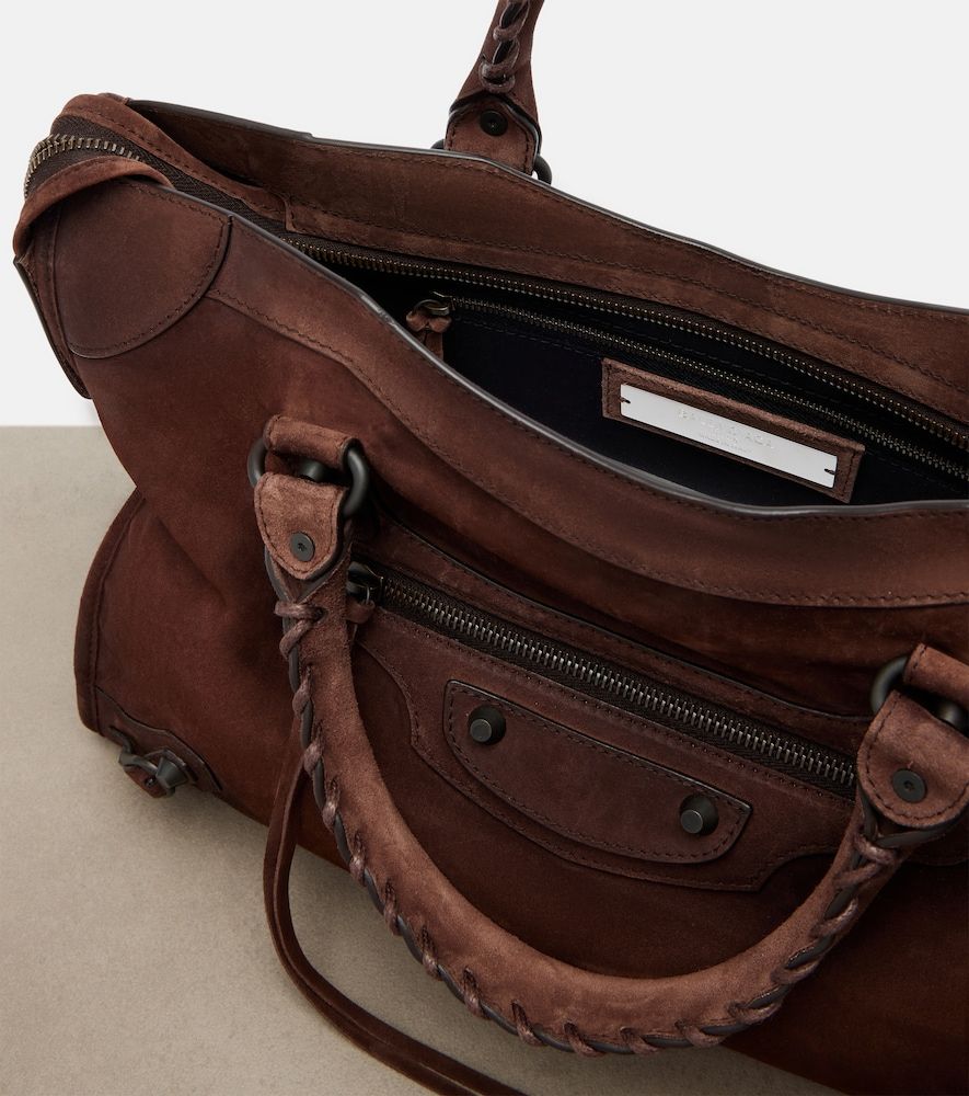 Le City Medium suede top-handle bag - Balenciaga - Modalova