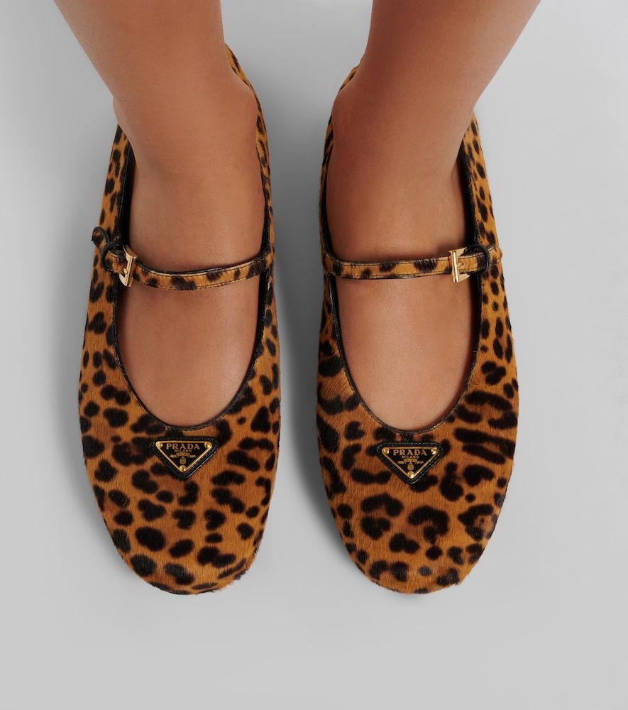 Leopard-print calf hair Mary Jane flats - Prada - Modalova