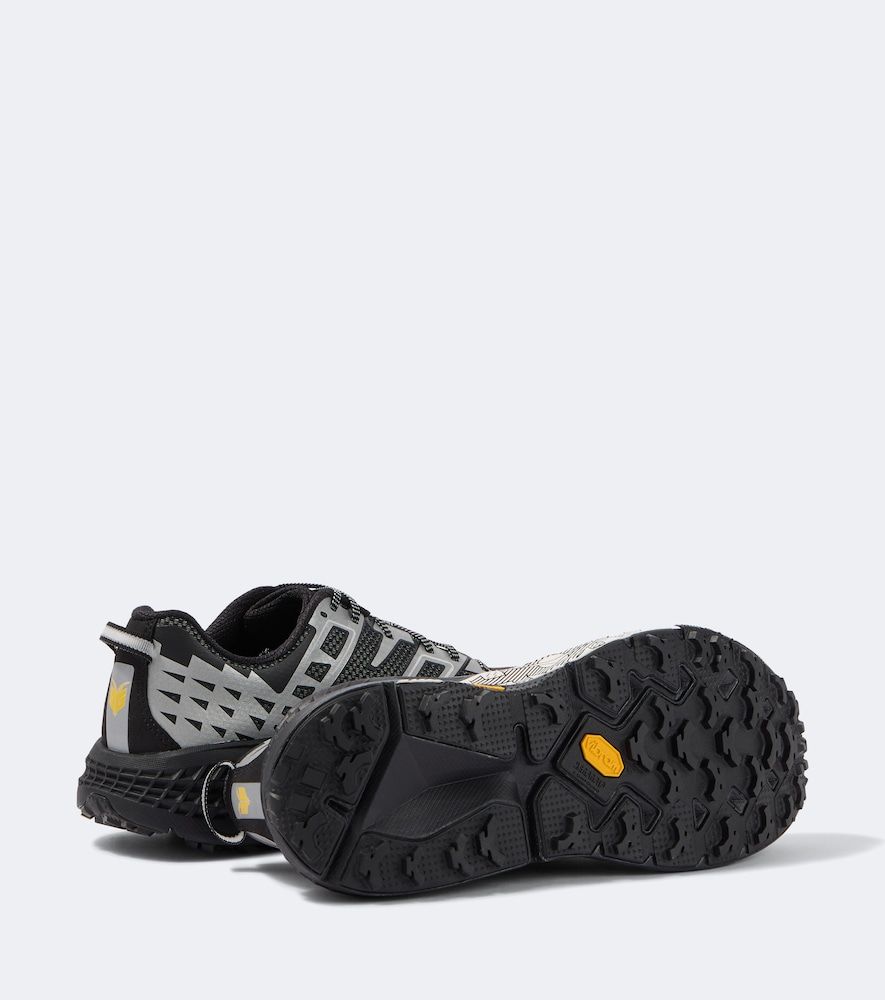 Sneakers Stealth/Tech Speedgoat 2 - Hoka One One - Modalova