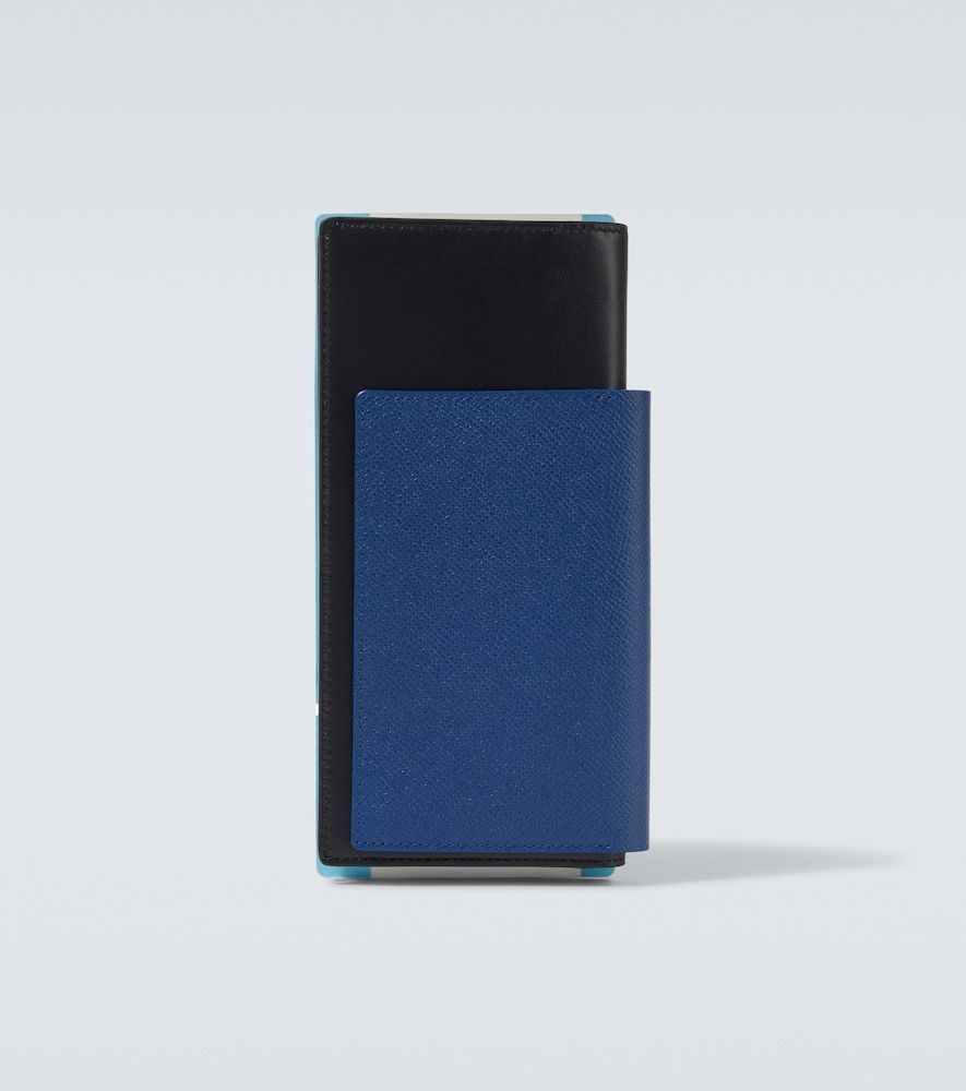 Balenciaga Passport leather wallet - Balenciaga - Modalova
