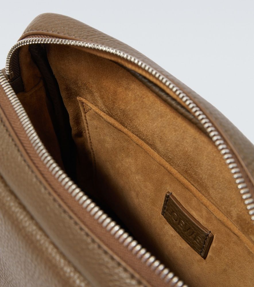 Bolso cruzado Pebble Medium de piel - Loewe - Modalova