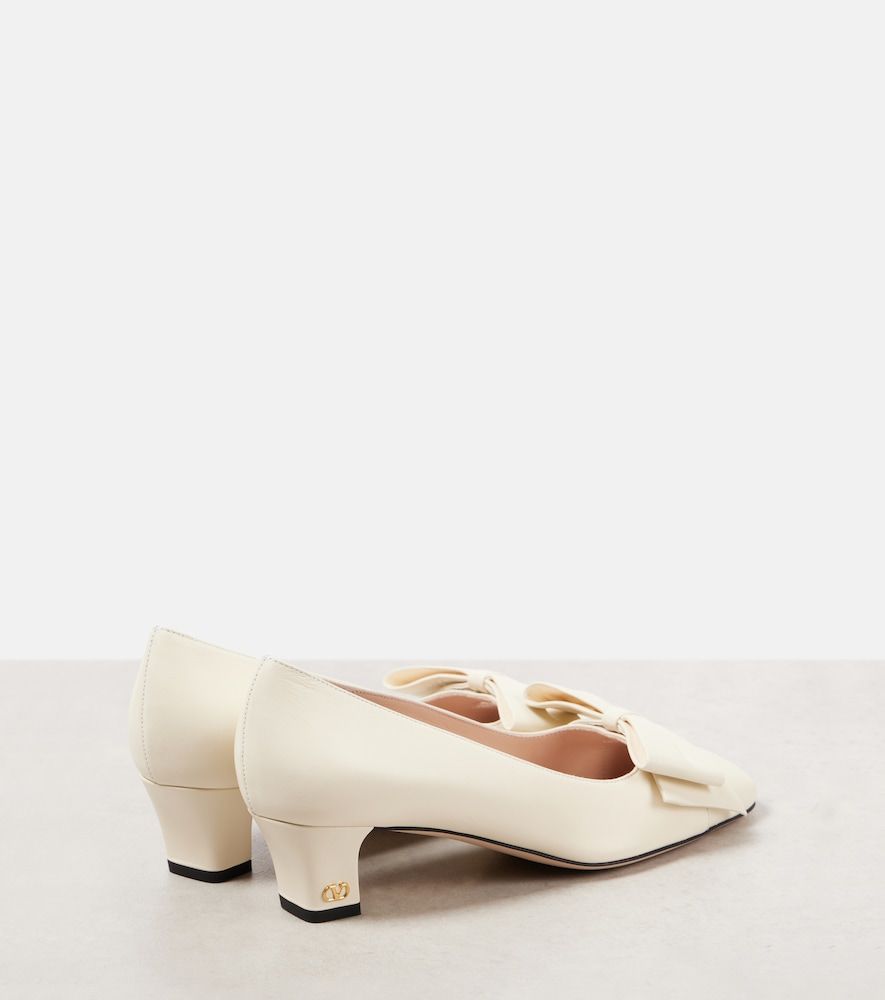 Bridal Pumps Bowow 45 aus Leder - Valentino Garavani - Modalova