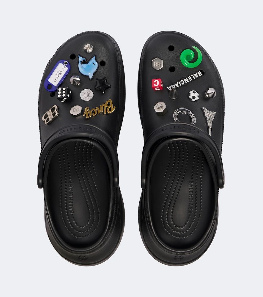 Balenciaga X Crocs Slippers Jibbitz - Balenciaga - Modalova