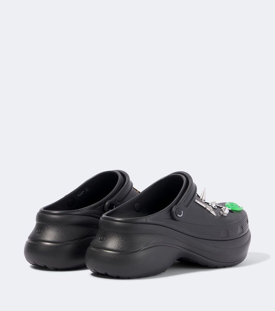 Balenciaga X Crocs Slippers Jibbitz - Balenciaga - Modalova
