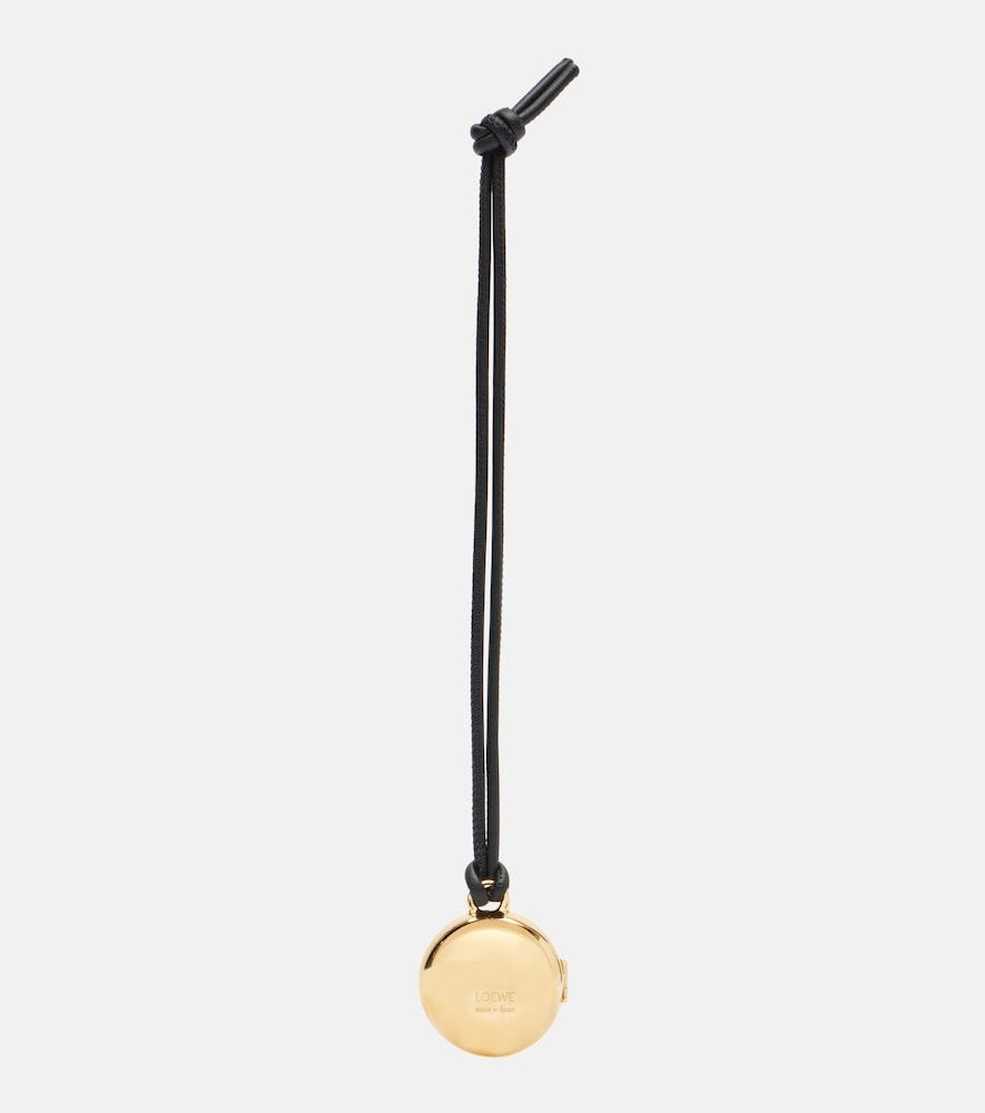 Charm para bolso Pebble de piel bañado en oro - Loewe - Modalova
