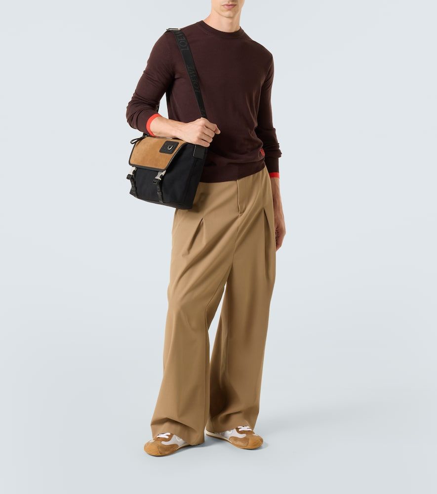 Bolso cruzado Flex Medium de lona y ante - Loewe - Modalova