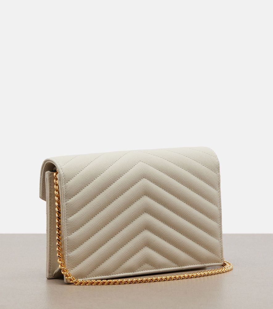 Cassandre Envelope leather wallet on chain - Saint Laurent - Modalova