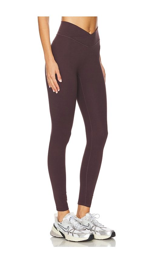 The V Legging in Brown. - size L (also in M, S, XL, XS) - 437 - Modalova
