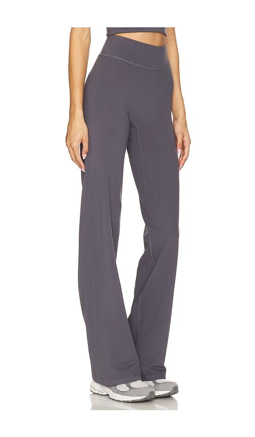 The Essentials Pant in Grey. - size XL (also in XS) - 437 - Modalova