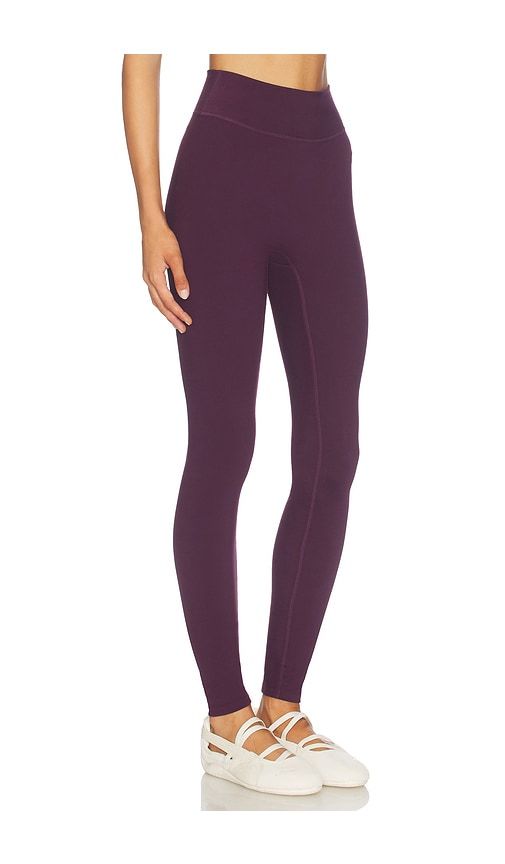 The Essentials Legging in Mauve. - size L (also in M, S, XL, XS) - 437 - Modalova