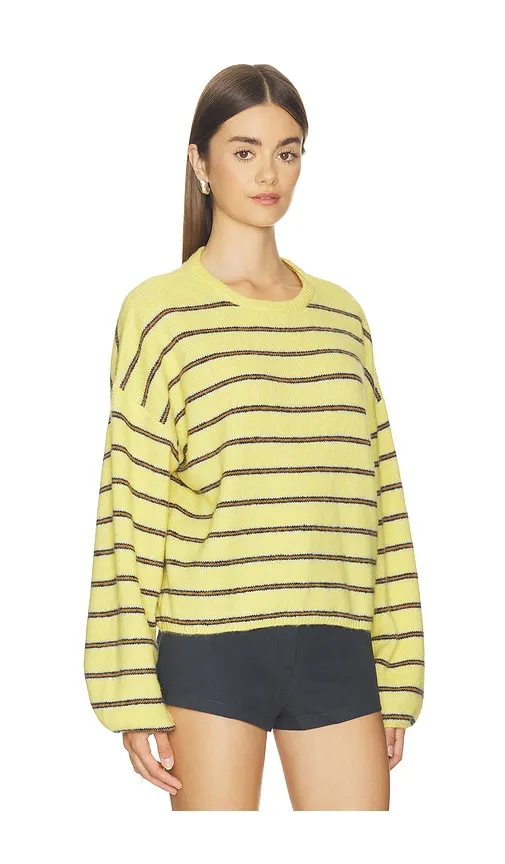 Kensington Cropped Full Sleeve Pullover Sweater in Yellow. - size L (also in M, S, XL) - 525 America - Modalova