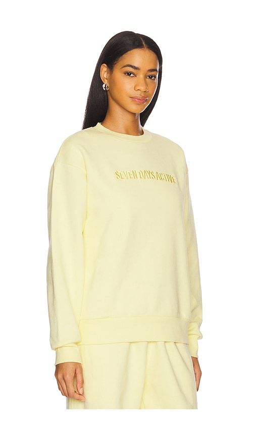 Organic Fitted Crewneck Sweatshirt in Lemon. - size S (also in XS) - 7 Days Active - Modalova