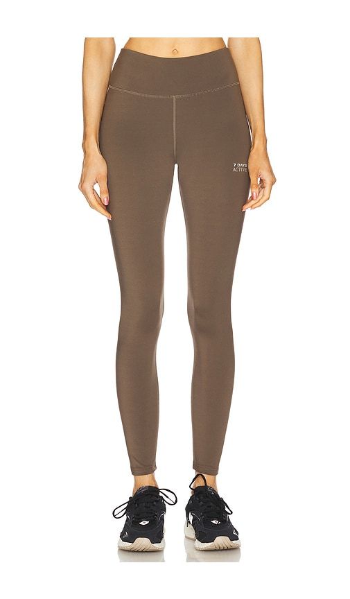 Signature Legging in Taupe. - size M (also in S, XS) - 7 Days Active - Modalova