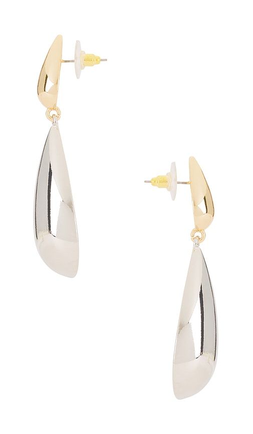 Delia Drop Earrings in Metallic - 8 Other Reasons - Modalova