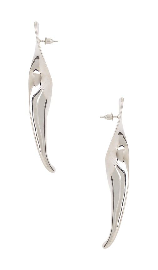 Twist Earrings in Metallic - 8 Other Reasons - Modalova
