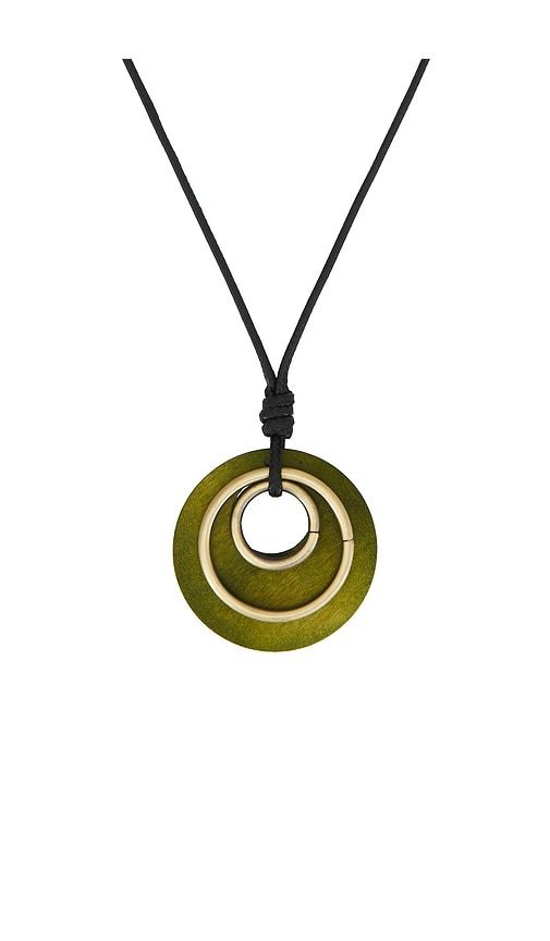 Divie Cord Necklace in Green - 8 Other Reasons - Modalova