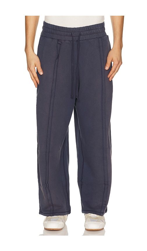 Reverse Stitch Sweatpants in Blue. - size L (also in M, S, XL/1X) - A Construct - Modalova