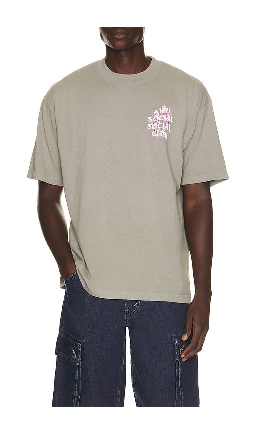 Koi Tee in Grey. - size M (also in S) - Anti Social Social Club - Modalova