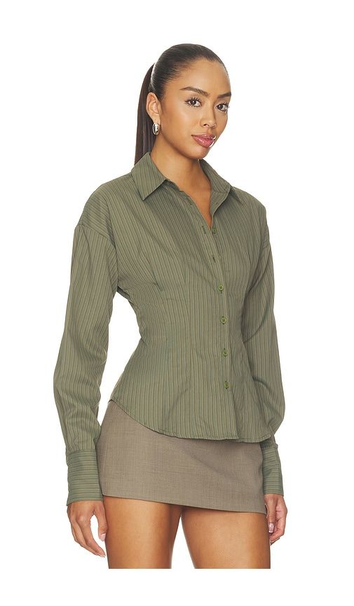 Jeyne Button Up Top in Olive. - size L (also in M, S, XS, XXS) - ALL THE WAYS - Modalova