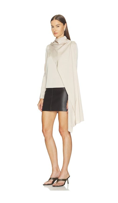 Payton Drape Top in Beige. - size L (also in M, S, XL, XS, XXS) - ALL THE WAYS - Modalova