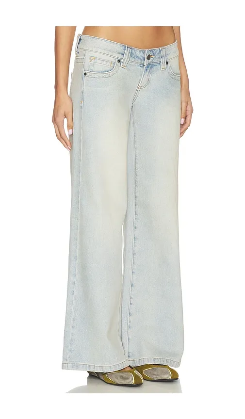Wide Leg Jeans in Baby Blue. - size 28 (also in 31, 32, 33) - Abrand - Modalova