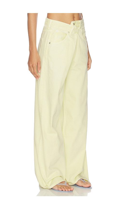 Vana Jeans in Yellow. - size 23 (also in 24, 25, 26, 27, 28, 29, 30, 31, 32, 33, 34) - AGOLDE - Modalova