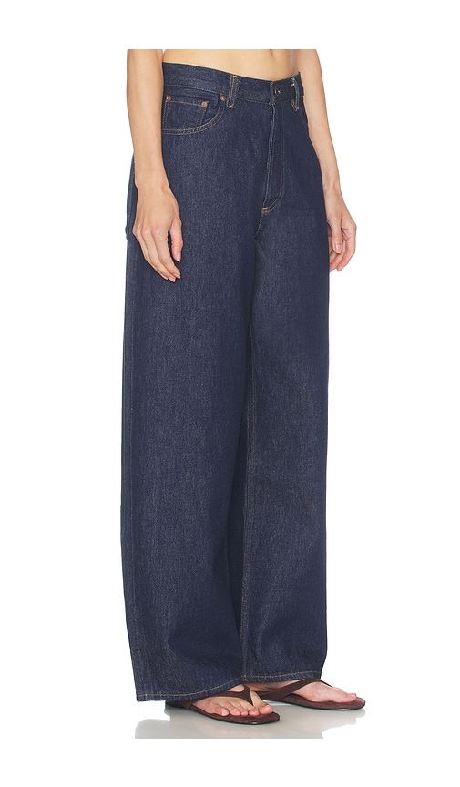 Rounded Baggy Jeans in Blue. - size 23 (also in 24, 25, 26, 27, 28, 29, 31) - AGOLDE - Modalova