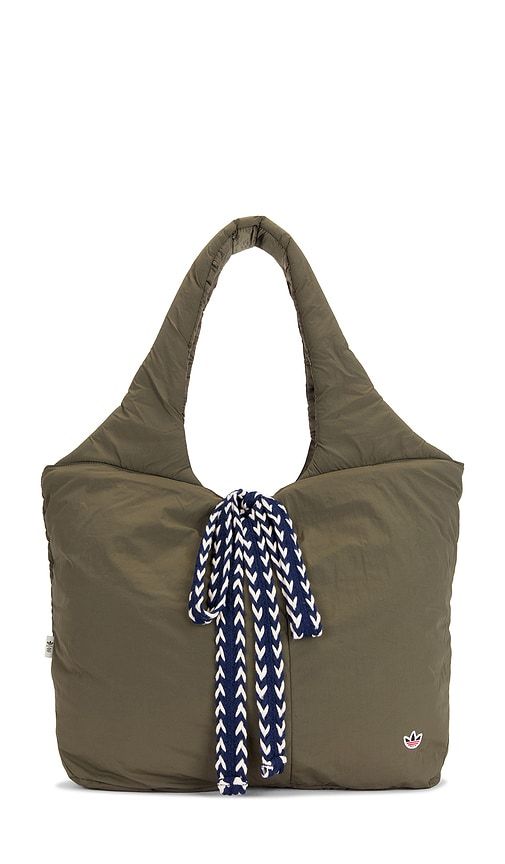 Clot Tote in Olive - adidas Originals - Modalova