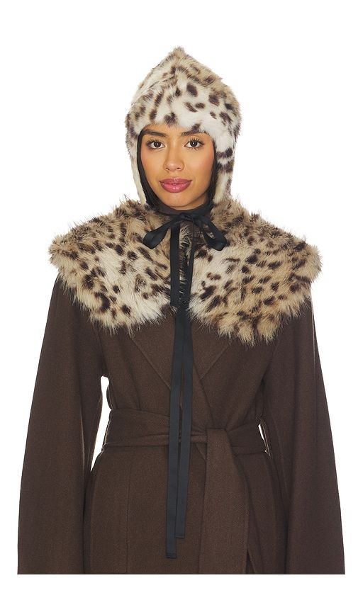 Faux Fur Collar in Brown - AKNVAS - Modalova