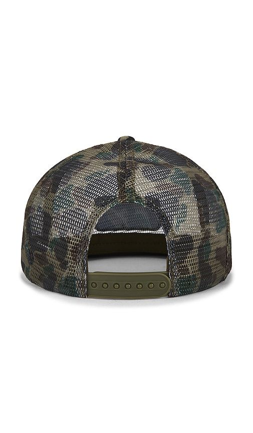 Camo Trucker Cap in - Autumn Headwear - Modalova