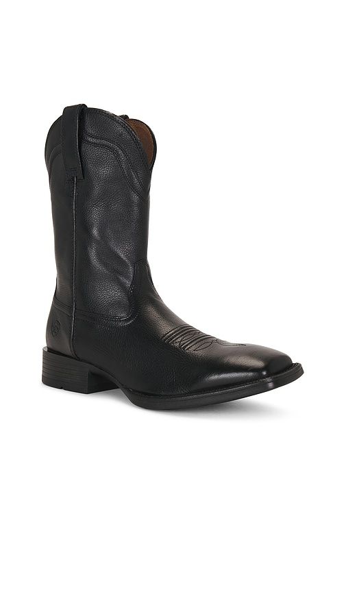 Alden Wide Square Toe in Black. - size 10 (also in 10.5, 11, 8, 8.5, 9, 9.5) - Ariat - Modalova