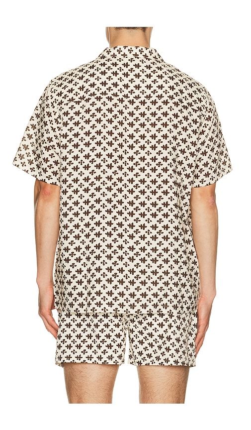 Alex Printed Short Sleeve Linen Shirt in Cream. - size L (also in M) - AUTO-REPLY - Modalova