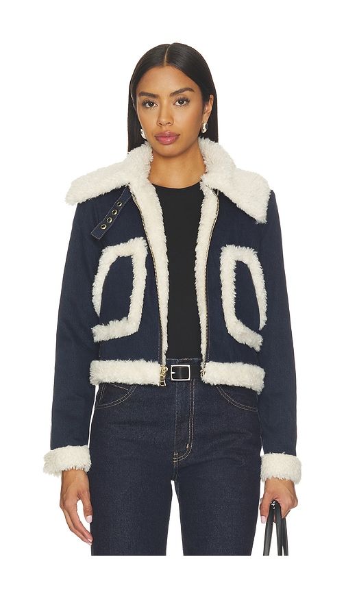 Isaiah Faux Shearling Cropped Aviator Denim Jacket in Blue. - size L (also in S, XS) - Alice + Olivia - Modalova