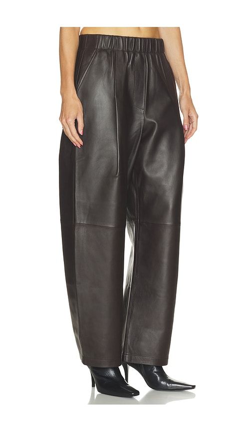 Palmer Pant in Chocolate. - size L (also in M, S, XS) - A.L.C. - Modalova
