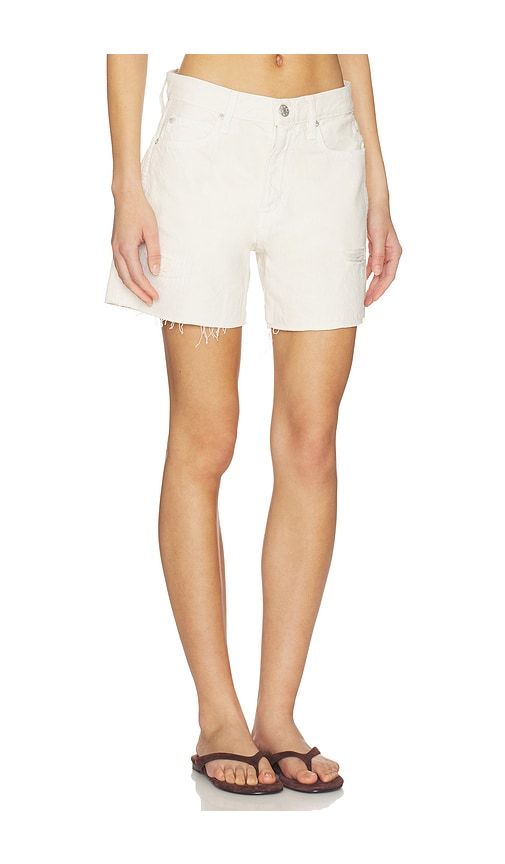 Billie Short in Cream. - size 24 (also in 26, 28, 31, 32) - AMO Denim - Modalova