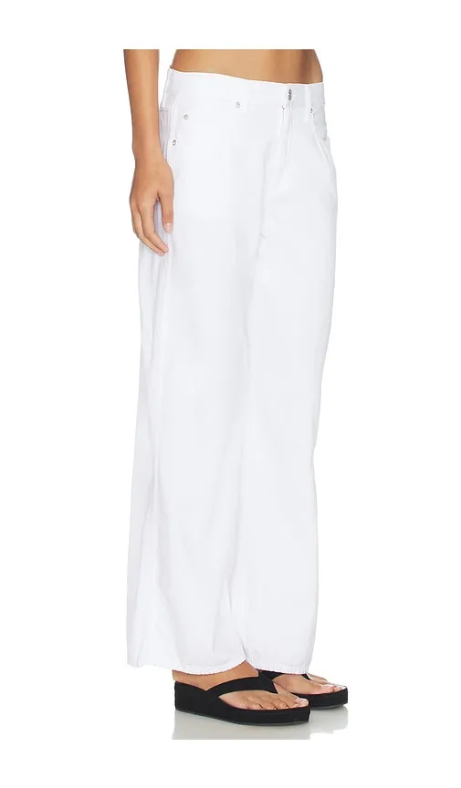 Regina Wide Leg Jeans in . - size 24 (also in 25, 26, 27, 30, 31) - AMO Denim - Modalova