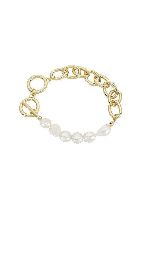 Antalya Bracelet in Metallic - Amber Sceats - Modalova