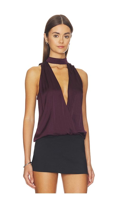 Devotion Draped Top in Wine. - size L (also in M) - AMOR MIA - Modalova