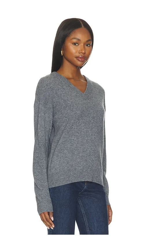 Bowie Sweater in Grey. - size L (also in M, S, XL, XS) - ASTR the Label - Modalova