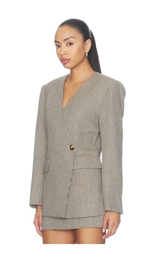 Arielle Blazer in Tan. - size L (also in M, S, XL, XS) - ASTR the Label - Modalova
