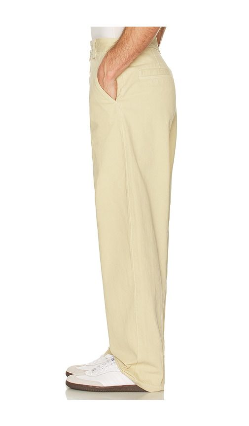 Chino Pant in Cream. - size 48 (also in 50, 52, 54) - A.P.C. - Modalova